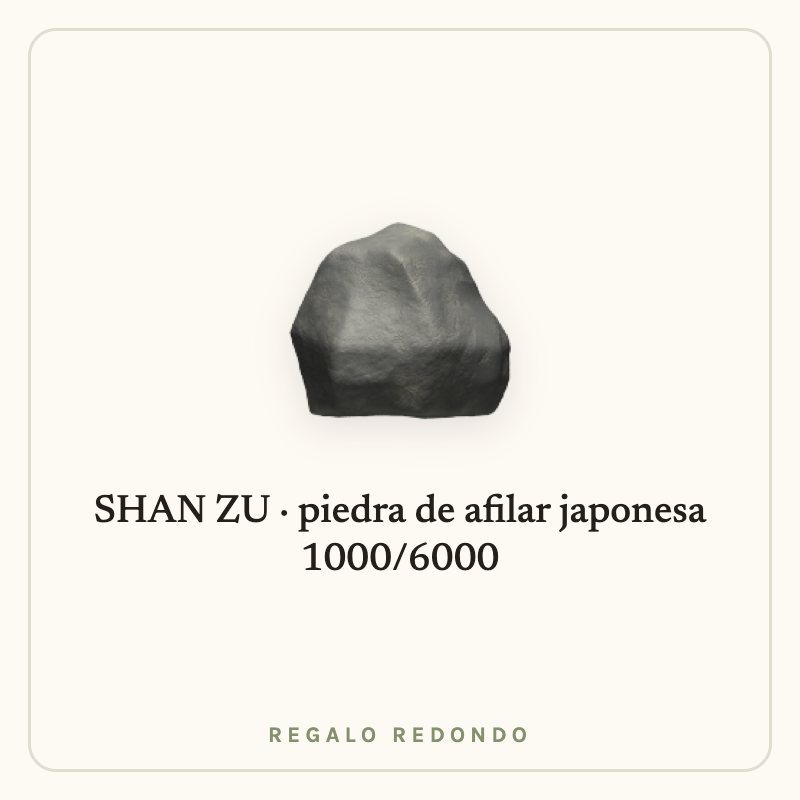 Ilustración de una piedra de afilar japonesa con base de bambú